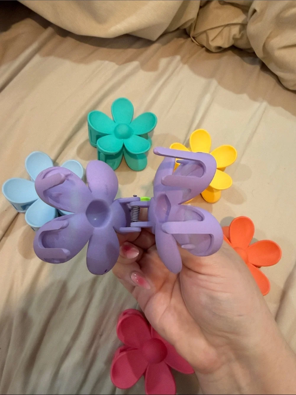 Bright Flower Clip Set - Multicolor Daisy Hair/Accessory Clips